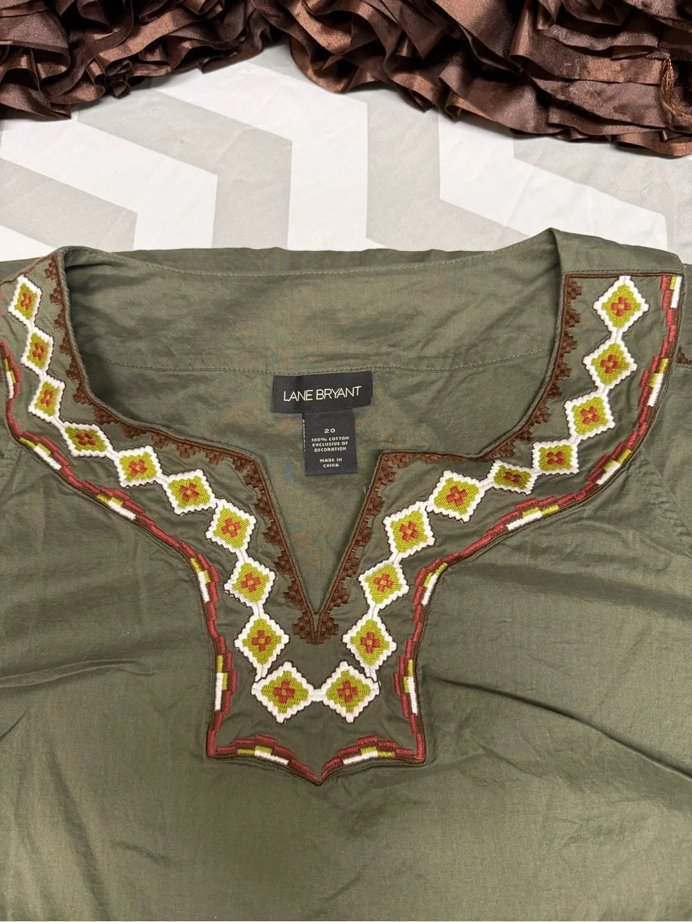 Lane Bryant Olive Green Embroidered Notch-Neck Sleeveless Tunic